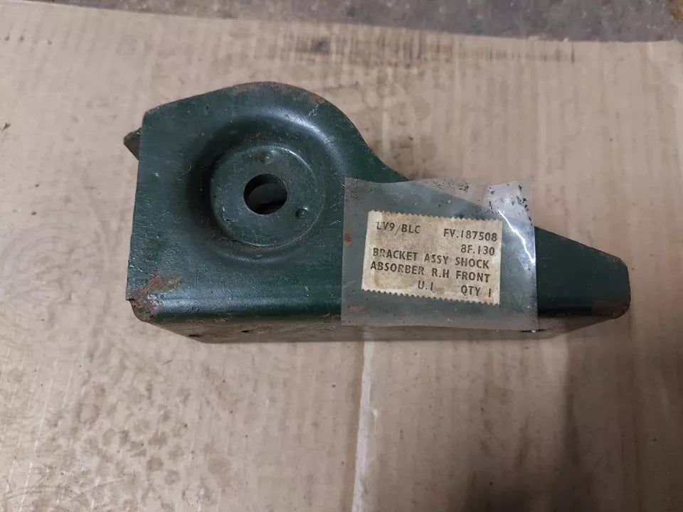 Bracket Assembly Shock Absorber RH FV187508