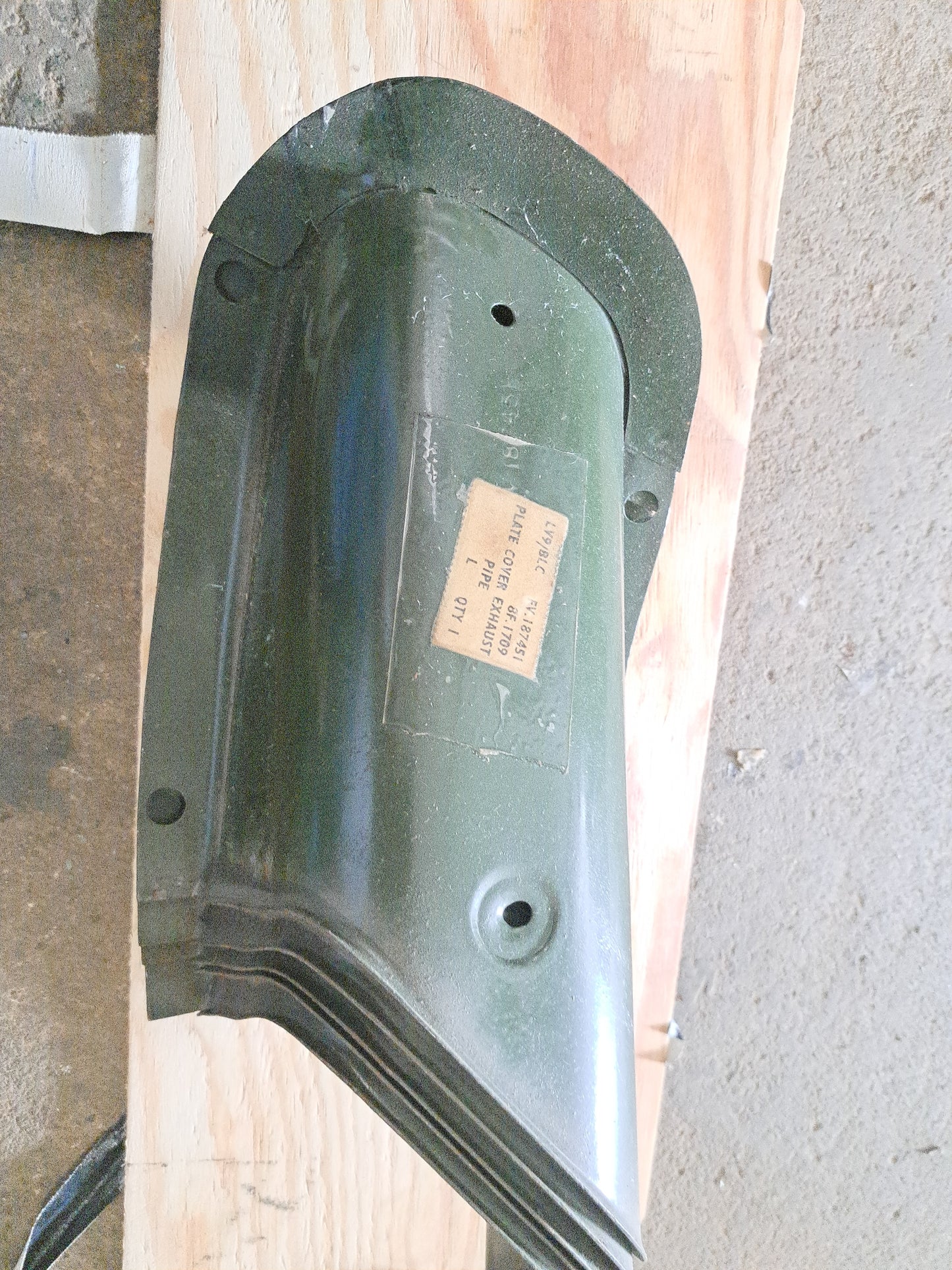 Austin Champ Exhaust Plate Cover FV187451